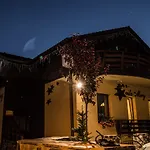 招待所 Wellness Mery 3*