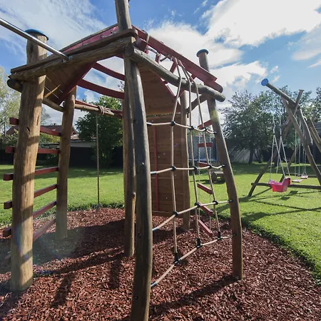 Wellness Mery Vendégház 3*