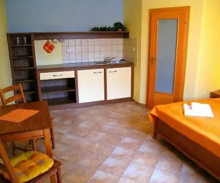 Wellness Mery Guest house 3*